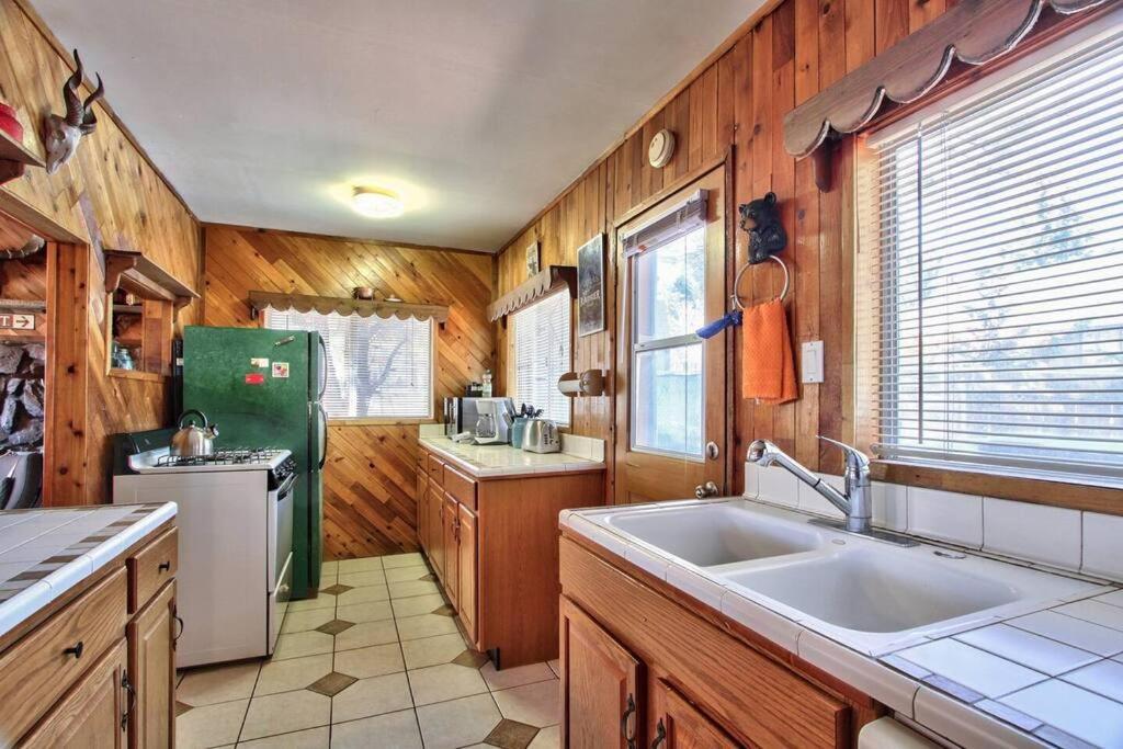 Los Osos Cozy Cabin With Private Spa And Bbq Villa Big Bear Lake Esterno foto